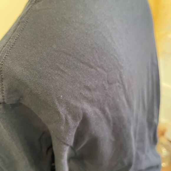 Saskadelphia T-shirt ✨ Size Small ✨ T-shirt SASKADELPHIA ✨ NEW - Picture 8 of 11